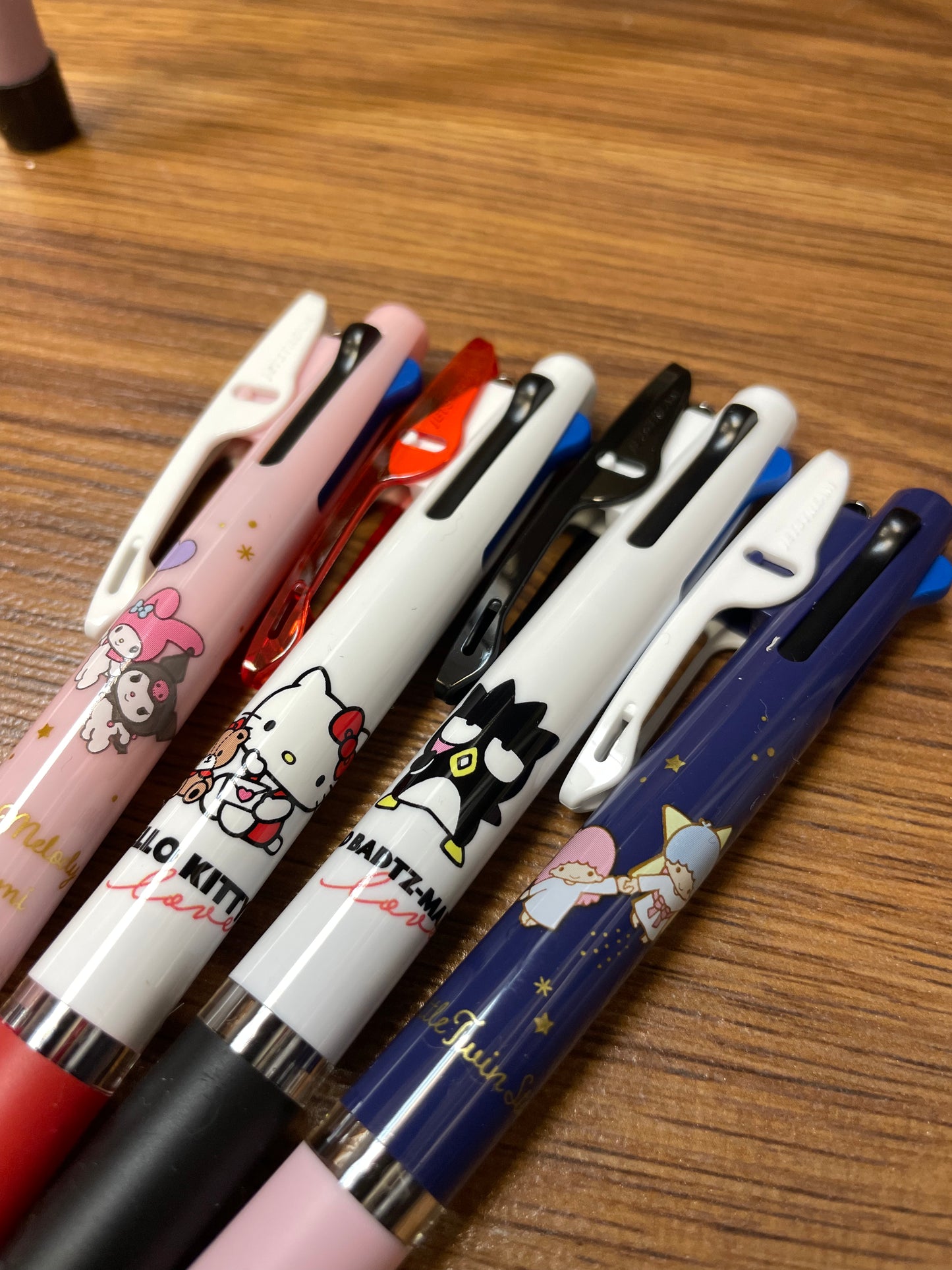 Sanrio系列 Jetstream三色筆(0.5)